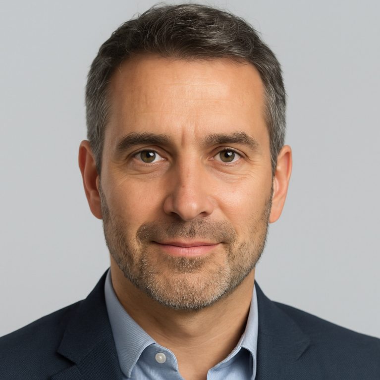 With a Master's degree from ParisTech and 15 years of experience in blockchain and AI management, he excels at strategic planning and multinational collaboration. He leads CLINK's global market strategy and promotes in-depth collaboration between the group and international capital.